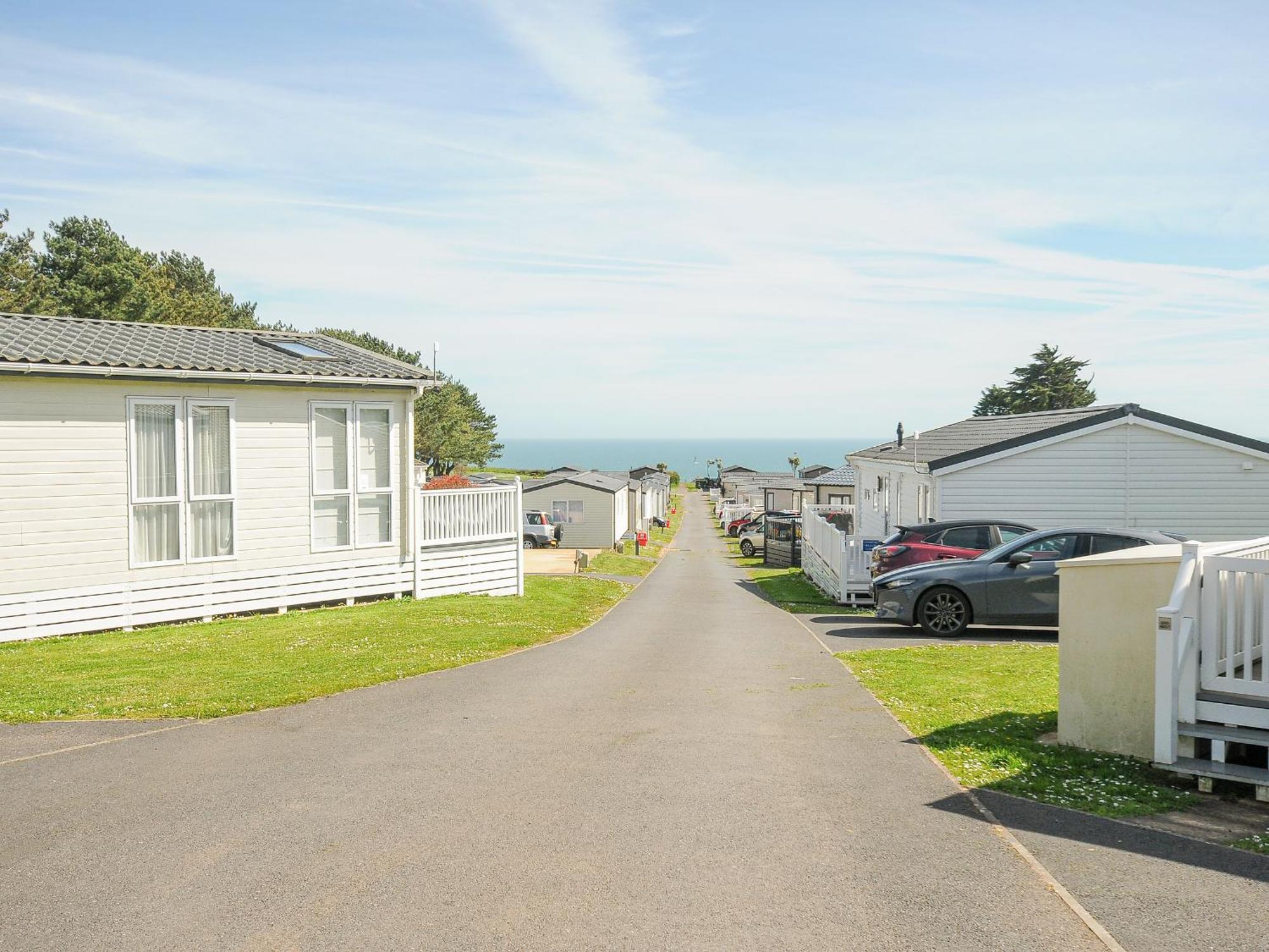 Tb Chalet T37 At Landscove Holiday Park Brixham Esterno foto